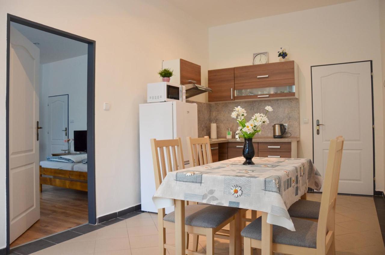 Apartman Kampelicka Rataje nad Sazavou Exterior photo